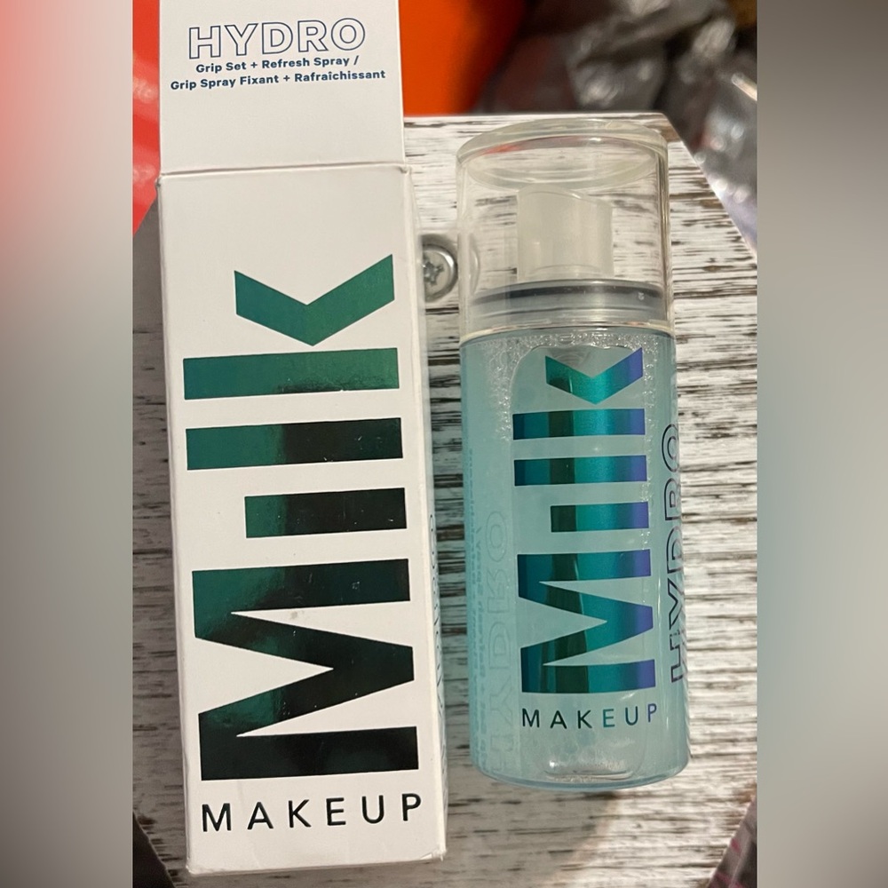 Milk Makeup Hydro Grip Primer Spray